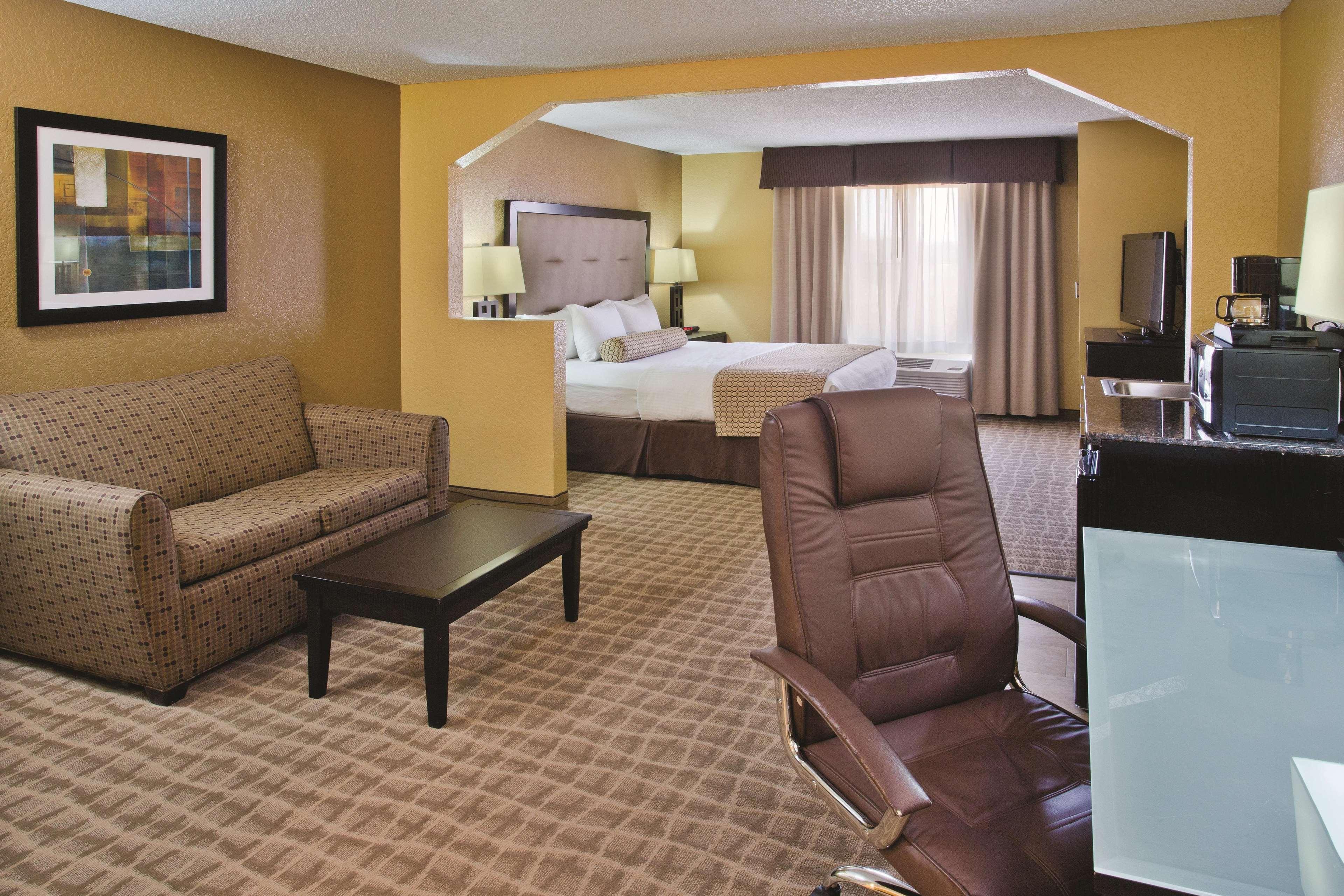 La Quinta By Wyndham Hot Springs Hotel Luaran gambar