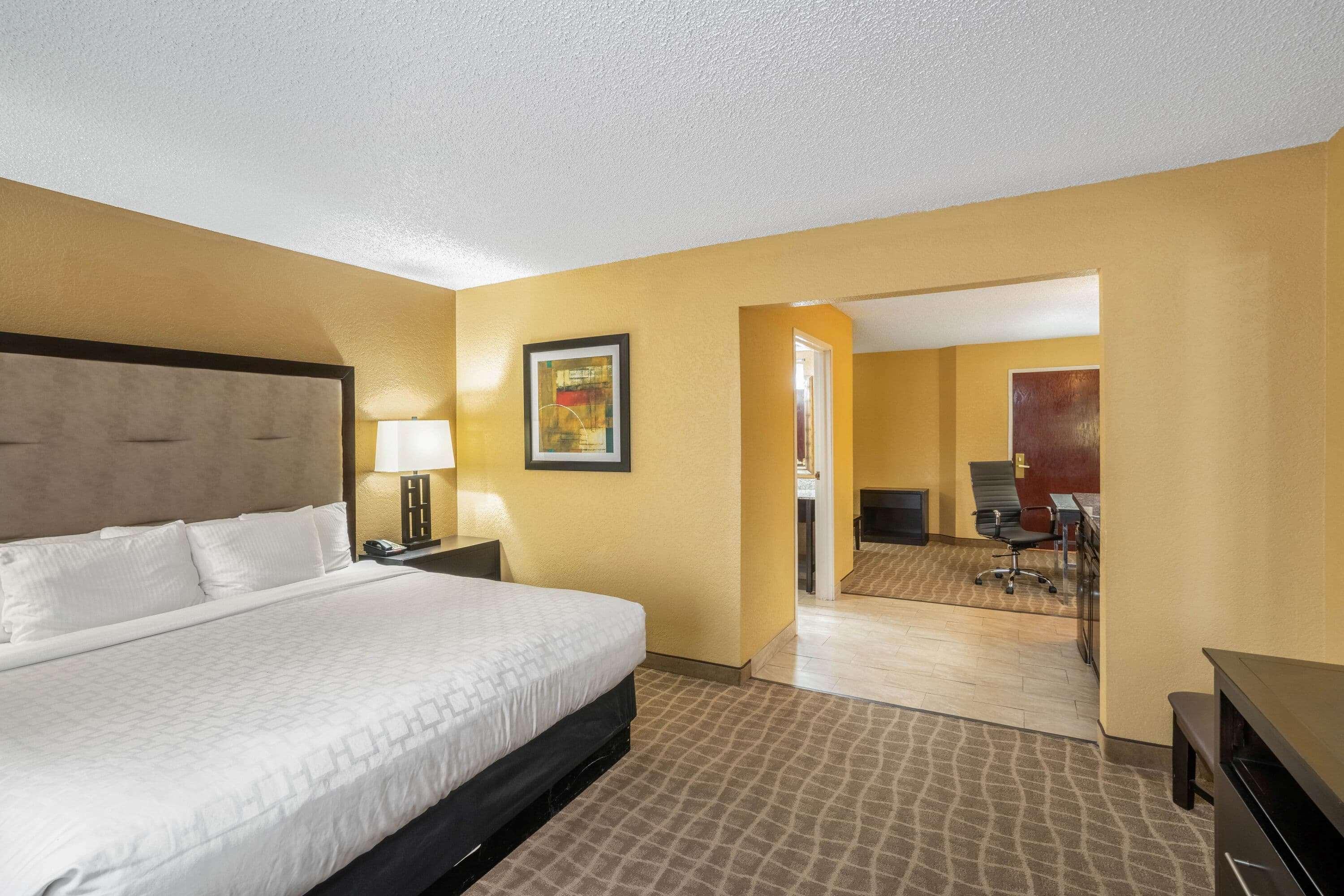 La Quinta By Wyndham Hot Springs Hotel Luaran gambar