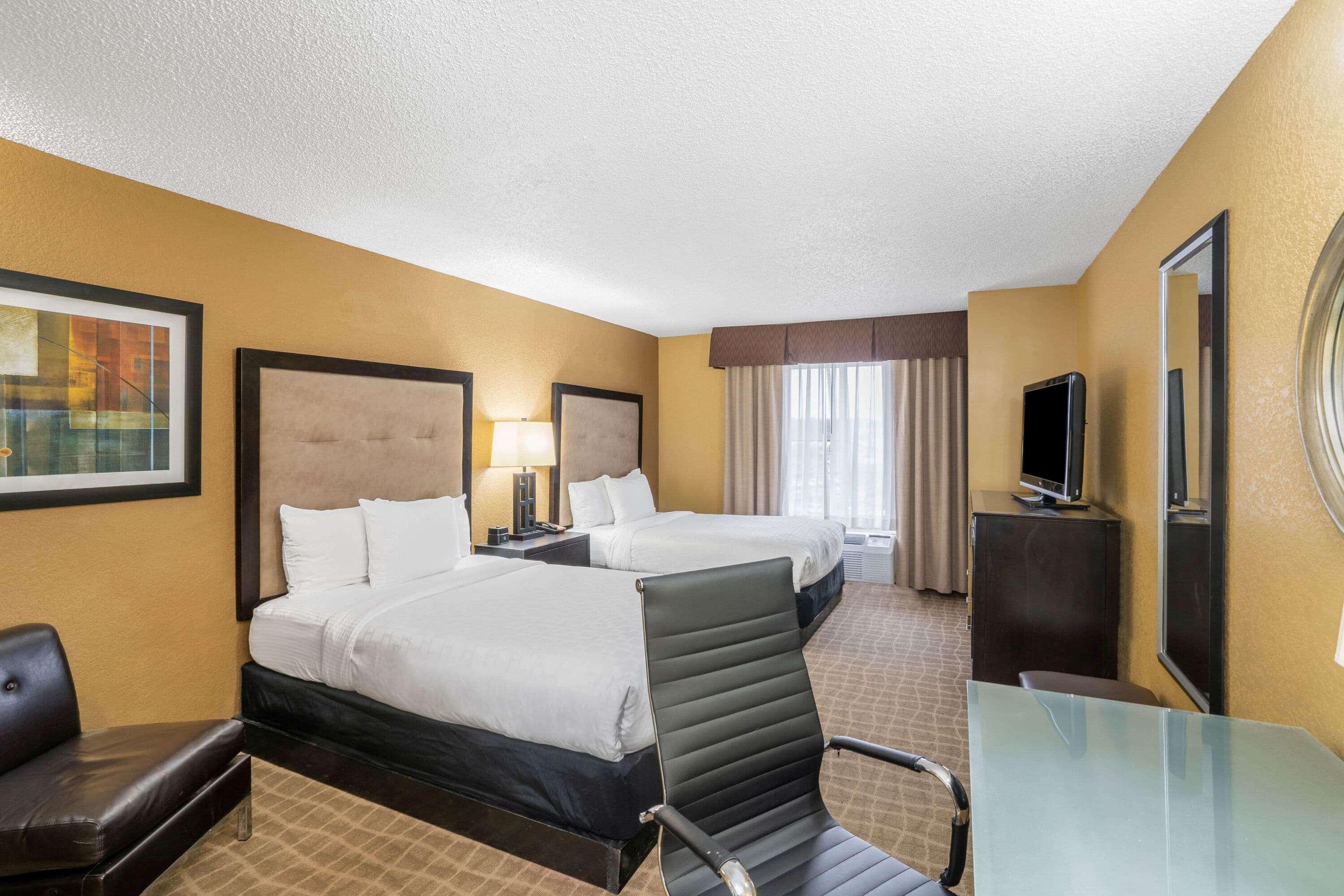 La Quinta By Wyndham Hot Springs Hotel Luaran gambar
